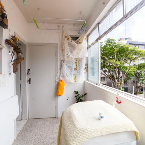 Apartamento à venda com 95m², 3 quartos e 1 vaga Apartamento à venda com 95m², 3 quartos e 1 vagaÁrea de Serviço