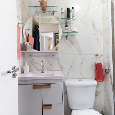 Apartamento para alugar com 40m², 2 quartos e 1 vaga Apartamento para alugar com 40m², 2 quartos e 1 vagaBanheiro