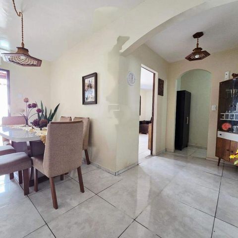 Casa à venda com 170m², 4 quartos e 3 vagas