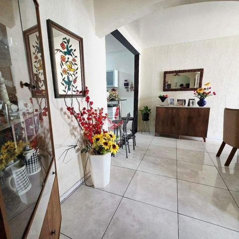 Casa à venda com 170m², 4 quartos e 3 vagas
