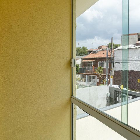 Casa à venda com 147m², 3 quartos e 3 vagas Casa à venda com 147m², 3 quartos e 3 vagasVaranda Suíte