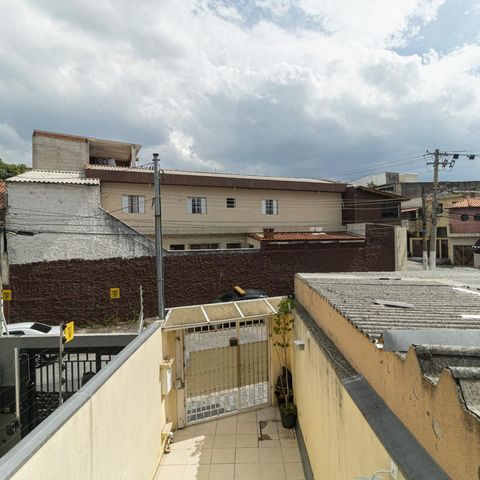 Casa à venda com 147m², 3 quartos e 3 vagas Casa à venda com 147m², 3 quartos e 3 vagasVista Varanda Suíte