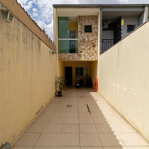 Casa à venda com 147m², 3 quartos e 3 vagas Casa à venda com 147m², 3 quartos e 3 vagasGaragem