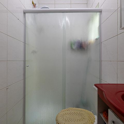 Casa à venda com 147m², 3 quartos e 3 vagas Casa à venda com 147m², 3 quartos e 3 vagasBanheiro