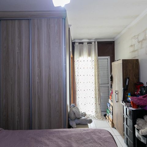 Casa à venda com 147m², 3 quartos e 3 vagas Casa à venda com 147m², 3 quartos e 3 vagasSuíte