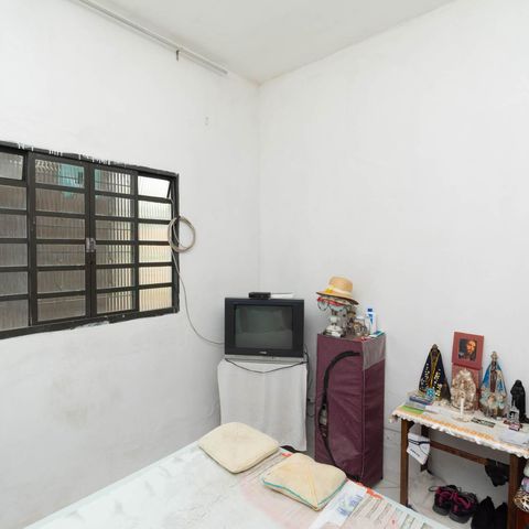 Casa à venda com 360m², 3 quartos e 2 vagasQuarto 2