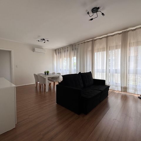 Apartamento à venda com 96m², 3 quartos e 3 vagas Apartamento à venda com 96m², 3 quartos e 3 vagasSala