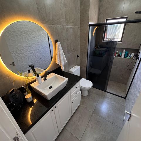 Apartamento à venda com 96m², 3 quartos e 3 vagas Apartamento à venda com 96m², 3 quartos e 3 vagasBanheiro