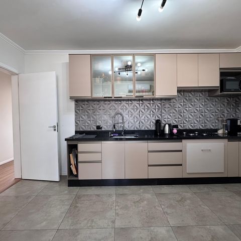 Apartamento à venda com 96m², 3 quartos e 3 vagas Apartamento à venda com 96m², 3 quartos e 3 vagasCozinha