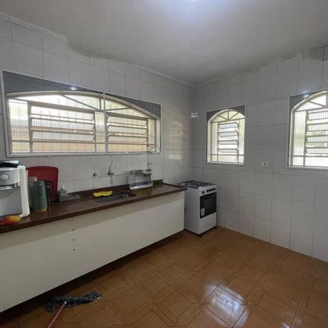 Casa à venda com 385m², 10 quartos e 6 vagas