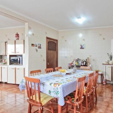 Casa à venda com 280m², 3 quartos e 6 vagas