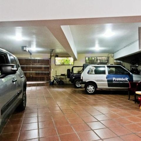 Casa à venda com 280m², 3 quartos e 6 vagas