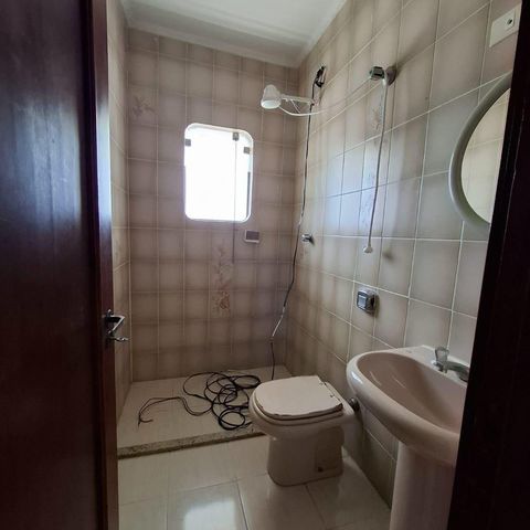 Casa à venda com 150m², 3 quartos e 2 vagas