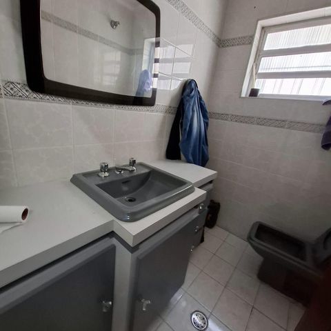 Casa à venda com 150m², 3 quartos e 2 vagas