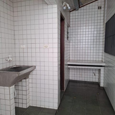 Casa à venda com 150m², 3 quartos e 2 vagas