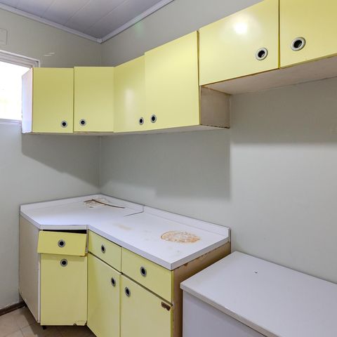 Casa de condomínio à venda com 300m², 3 quartos e 2 vagas Casa de condomínio à venda com 300m², 3 quartos e 2 vagasCozinha