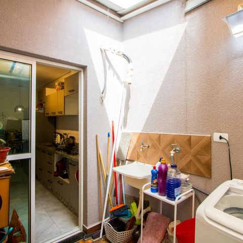 Apartamento à venda com 70m², 3 quartos e 1 vaga Apartamento à venda com 70m², 3 quartos e 1 vagaÁrea de serviço