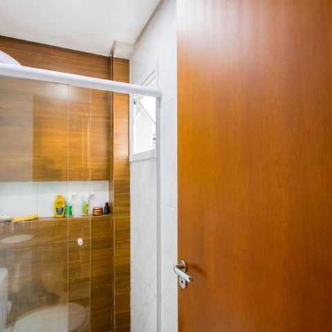 Apartamento à venda com 70m², 3 quartos e 1 vaga Apartamento à venda com 70m², 3 quartos e 1 vagaBanheiro da Suíte