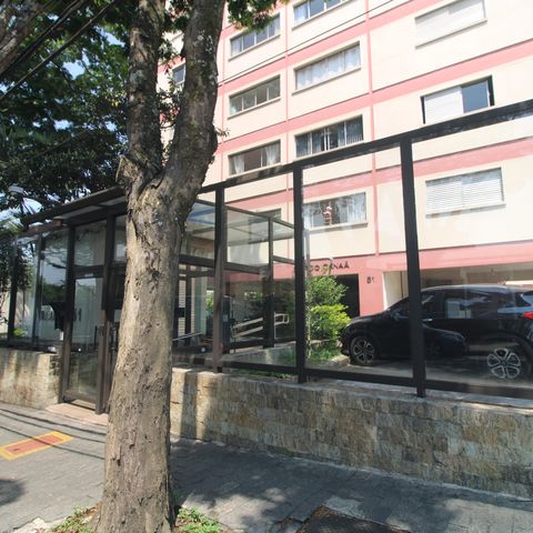 Apartamento à venda com 78m², 2 quartos e 1 vagaFachada