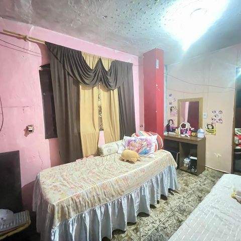 Casa à venda com 200m², 5 quartos e 2 vagas Casa à venda com 200m², 5 quartos e 2 vagasQuarto 2