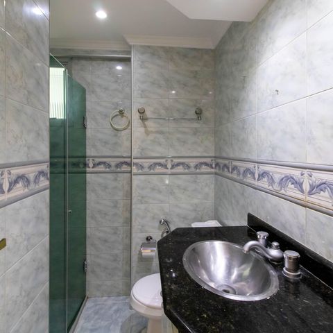 Apartamento para alugar com 90m², 3 quartos e 2 vagasBanheiro