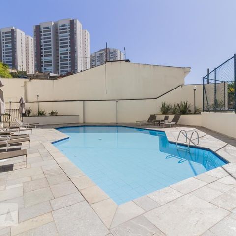 Apartamento para alugar com 90m², 3 quartos e 2 vagasArea Comum - Piscina