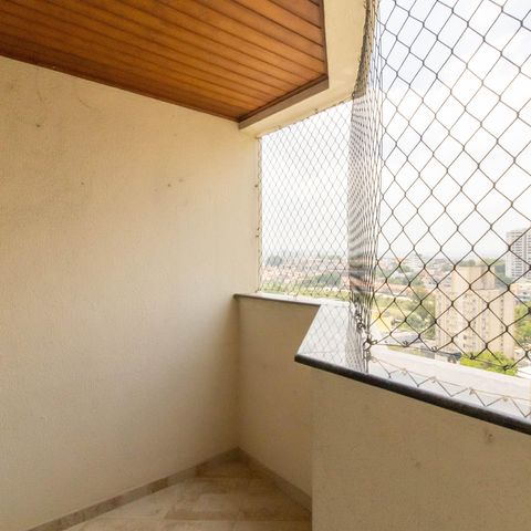 Apartamento para alugar com 90m², 3 quartos e 2 vagasVaranda