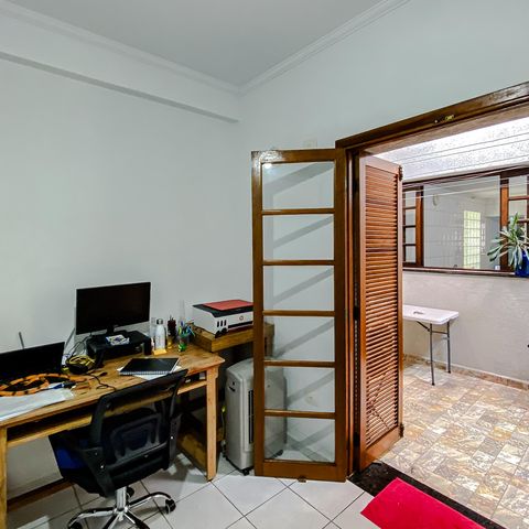 Casa à venda com 148m², 3 quartos e 2 vagas Casa à venda com 148m², 3 quartos e 2 vagasQuarto de Serviço
