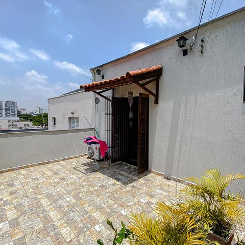 Casa à venda com 148m², 3 quartos e 2 vagas Casa à venda com 148m², 3 quartos e 2 vagasVaranda da Suíte