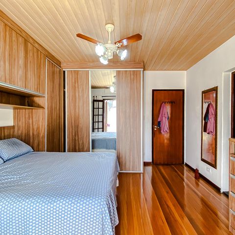 Casa à venda com 148m², 3 quartos e 2 vagas Casa à venda com 148m², 3 quartos e 2 vagasQuarto 1 - Suíte