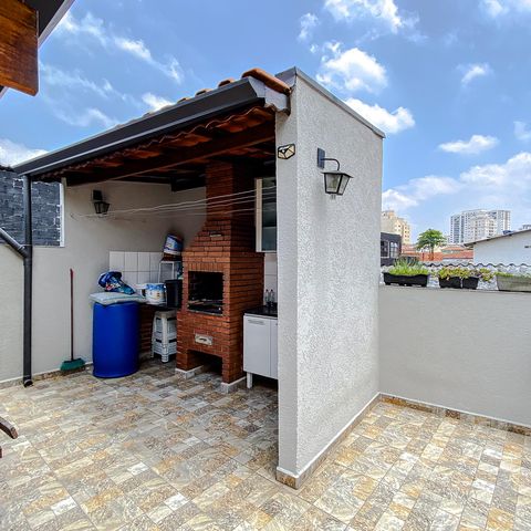 Casa à venda com 148m², 3 quartos e 2 vagas Casa à venda com 148m², 3 quartos e 2 vagasÁrea externa