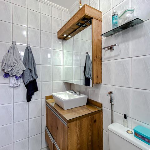 Casa à venda com 148m², 3 quartos e 2 vagas Casa à venda com 148m², 3 quartos e 2 vagasBanheiro da Suíte