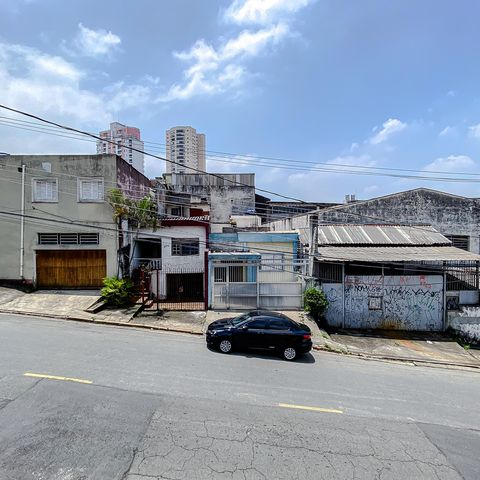 Casa à venda com 148m², 3 quartos e 2 vagas Casa à venda com 148m², 3 quartos e 2 vagasVista da Varanda