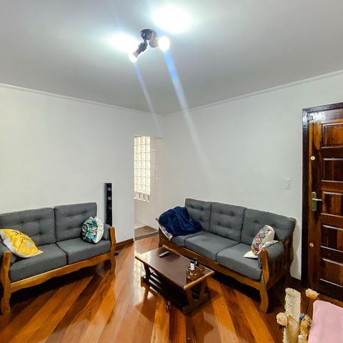 Casa à venda com 148m², 3 quartos e 2 vagas Casa à venda com 148m², 3 quartos e 2 vagasSala