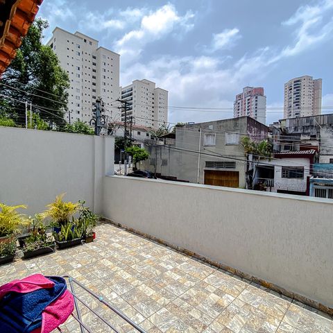 Casa à venda com 148m², 3 quartos e 2 vagas Casa à venda com 148m², 3 quartos e 2 vagasVaranda da Suíte