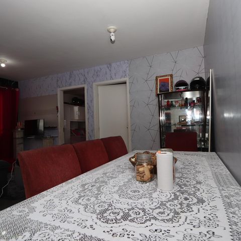 Apartamento à venda com 49m², 2 quartos e 1 vagaSala de Jantar