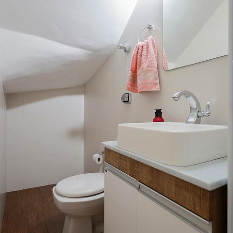 Casa à venda com 125m², 3 quartos e 2 vagas Casa à venda com 125m², 3 quartos e 2 vagasLavabo