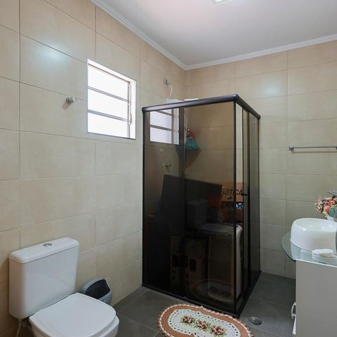 Casa à venda com 125m², 3 quartos e 2 vagas Casa à venda com 125m², 3 quartos e 2 vagasBanheiro da suíte