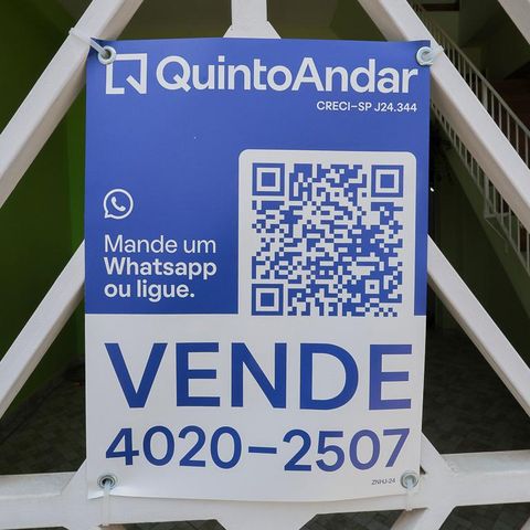 Casa à venda com 125m², 3 quartos e 2 vagas Casa à venda com 125m², 3 quartos e 2 vagasPlaquinha