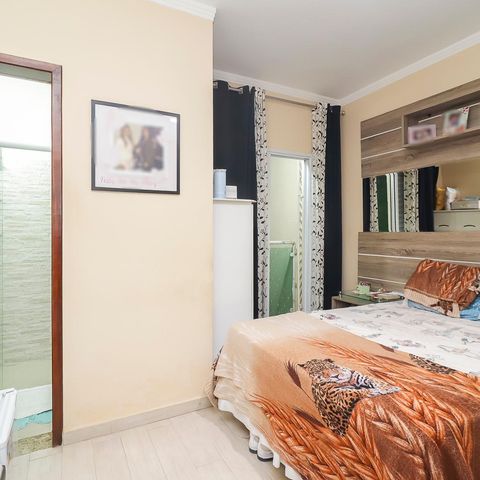 Casa à venda com 86m², 2 quartos e 2 vagasQuarto 1 - Suíte