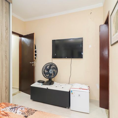 Casa à venda com 86m², 2 quartos e 2 vagasQuarto 1 - Suíte