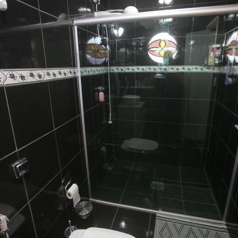 Casa à venda com 180m², 4 quartos e 1 vagaSuite