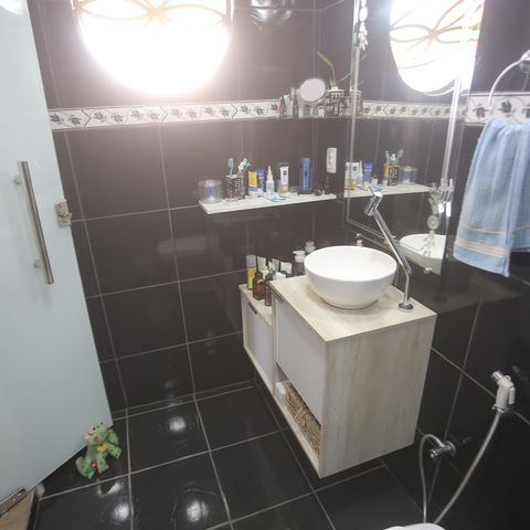 Casa à venda com 180m², 4 quartos e 1 vagaSuite