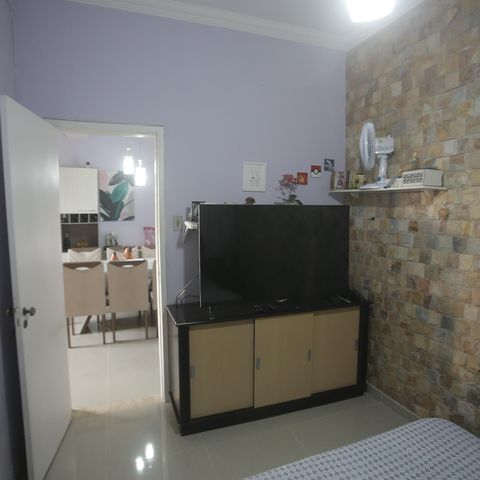 Casa à venda com 180m², 4 quartos e 1 vagaQuarto