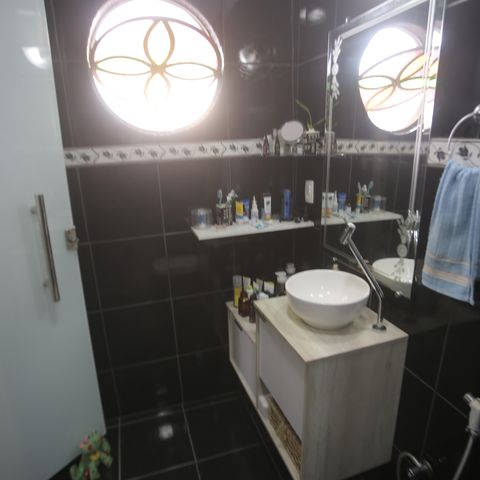 Casa à venda com 180m², 4 quartos e 1 vagaSuite