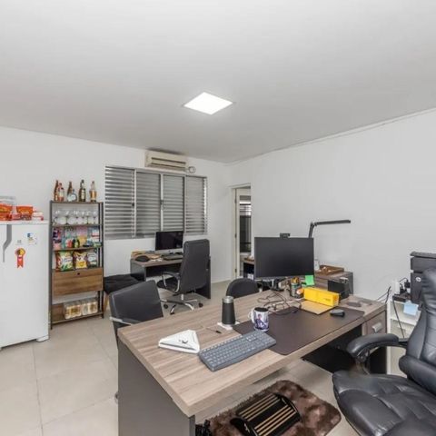 Casa à venda com 213m², 4 quartos e 2 vagas Casa à venda com 213m², 4 quartos e 2 vagasFoto 15