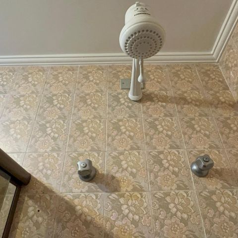 Apartamento para alugar com 117m², 3 quartos e 2 vagasBanheiro