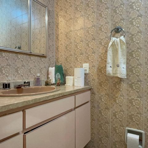 Apartamento para alugar com 117m², 3 quartos e 2 vagasBanheiro
