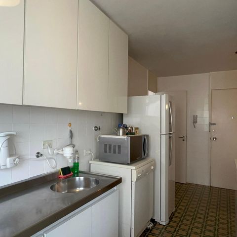 Apartamento para alugar com 117m², 3 quartos e 2 vagasCozinha