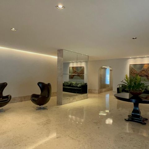 Apartamento para alugar com 117m², 3 quartos e 2 vagasHall de entrada